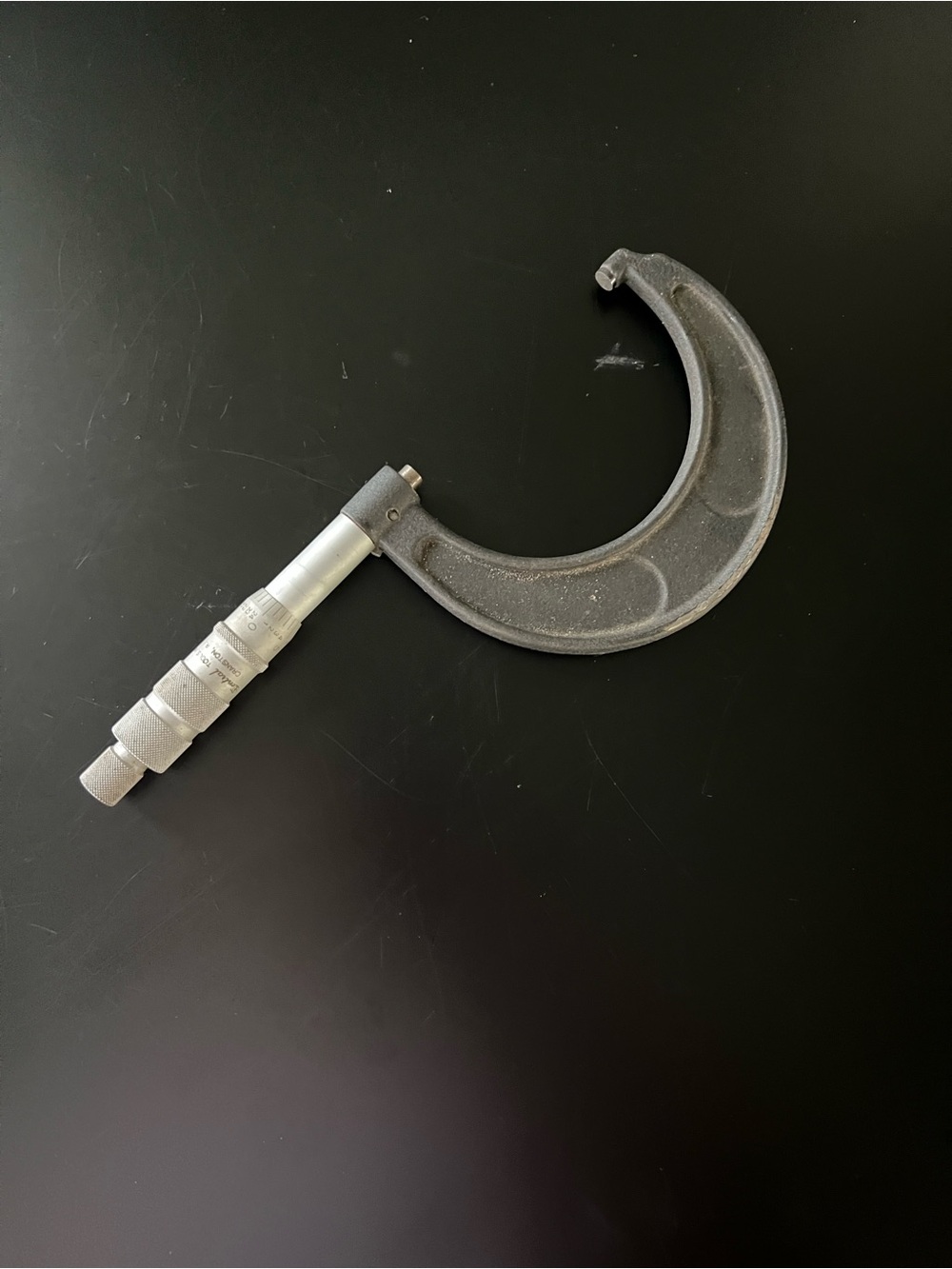 Central tools micrometer